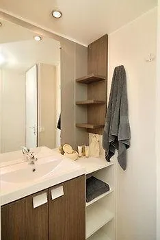 Domaine De La Dragonniere 5*